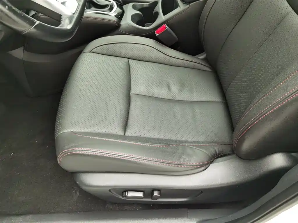Qashqai 2021 2.0L CVT Deluxe Edition купить на сайте DeffCars