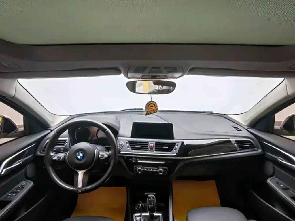 BMW 1 Series 2020 120i M Sports Package купить на сайте DeffCars