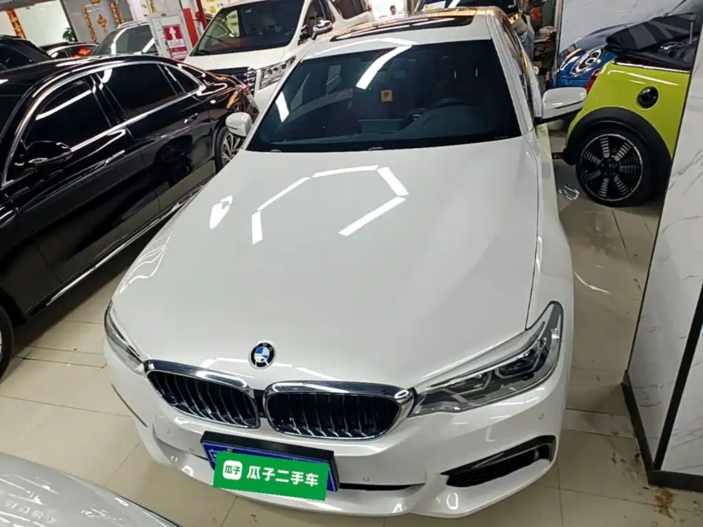 BMW 5 Series 2020 530Li Leading M Sports Package купить на сайте DeffCars