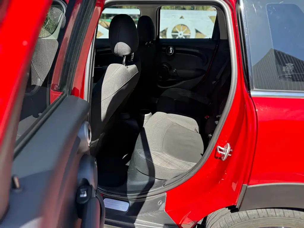 MINI 2016 1.5T COOPER Avant-Garde Five-Door Edition купить на сайте DeffCars