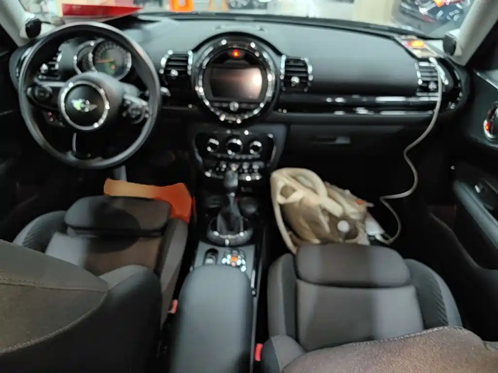 MINI CLUBMAN 2016 facelift 1.5T COOPER купить на сайте DeffCars
