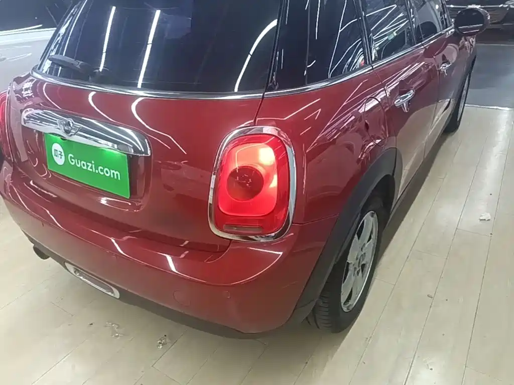 Mini 2016 1.2T one Five Door Edition купить на сайте DeffCars