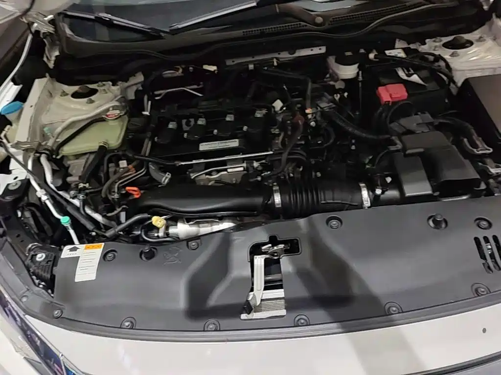 Civic 2016 220TURBO CVT Deluxe Edition купить на сайте DeffCars