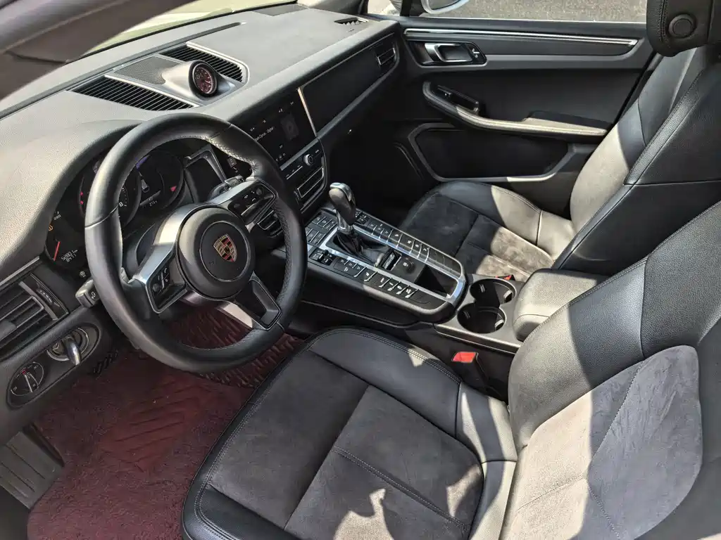 Macan 2018 Macan 2.0T купить на сайте DeffCars