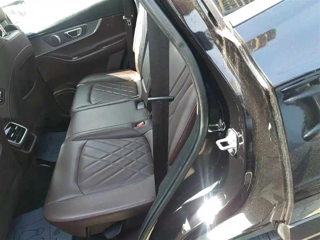 Tiggo 8 PRO 2022 390T two-wheel drive vast version 5 seats купить на сайте DeffCars