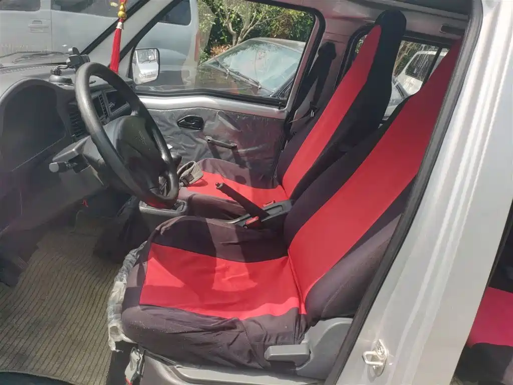 Wuling Light 2023 1.5L practical 5/7 seats купить на сайте DeffCars