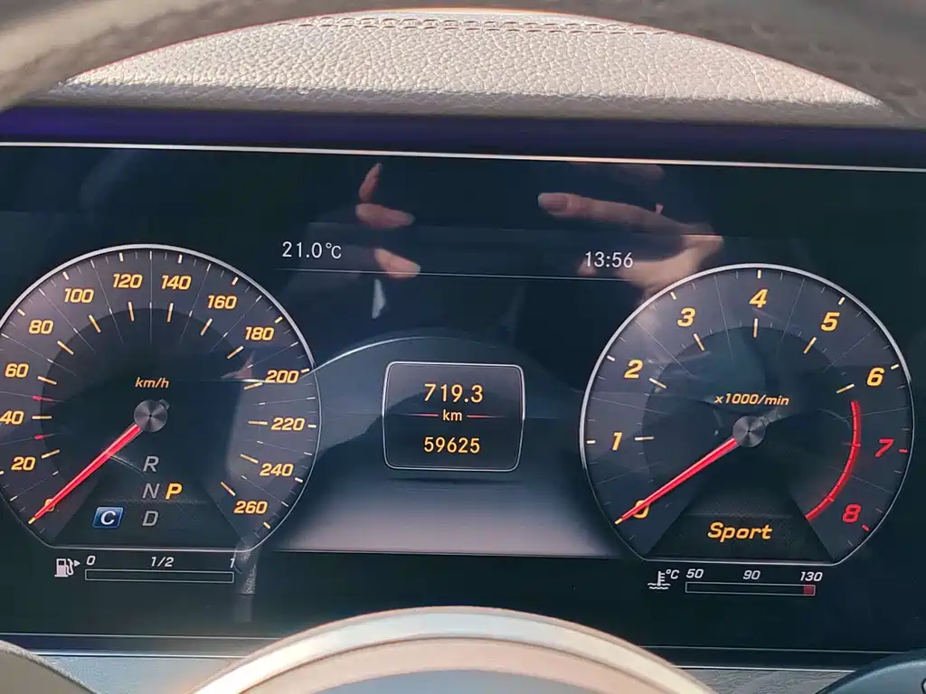 Mercedes-Benz CLS 2018 CLS 300 luxury model купить на сайте DeffCars