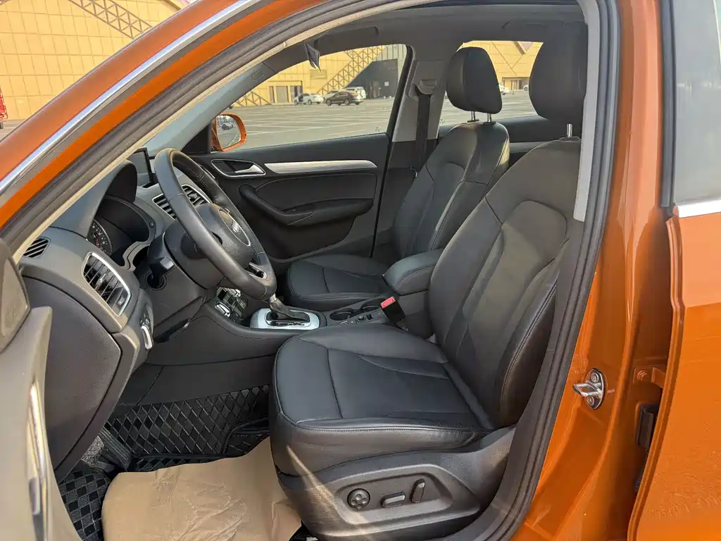 Audi Q3 2015 35 TFSI quattro technology купить на сайте DeffCars