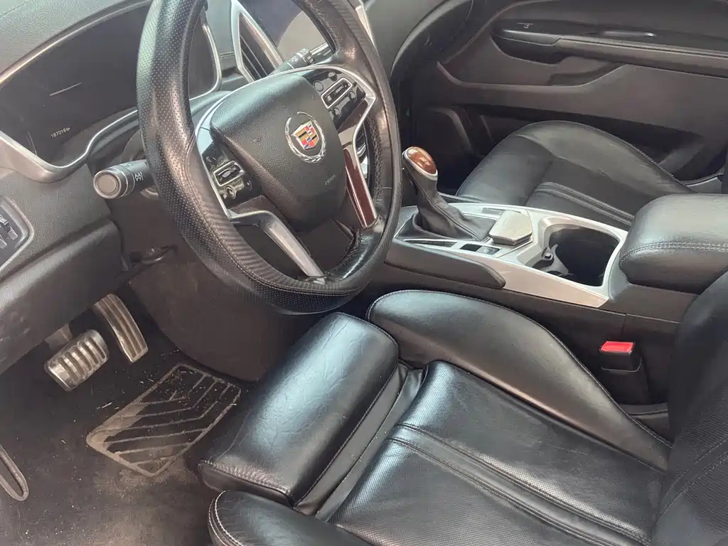 Cadillac SRX 2015 3.0L Elite купить на сайте DeffCars