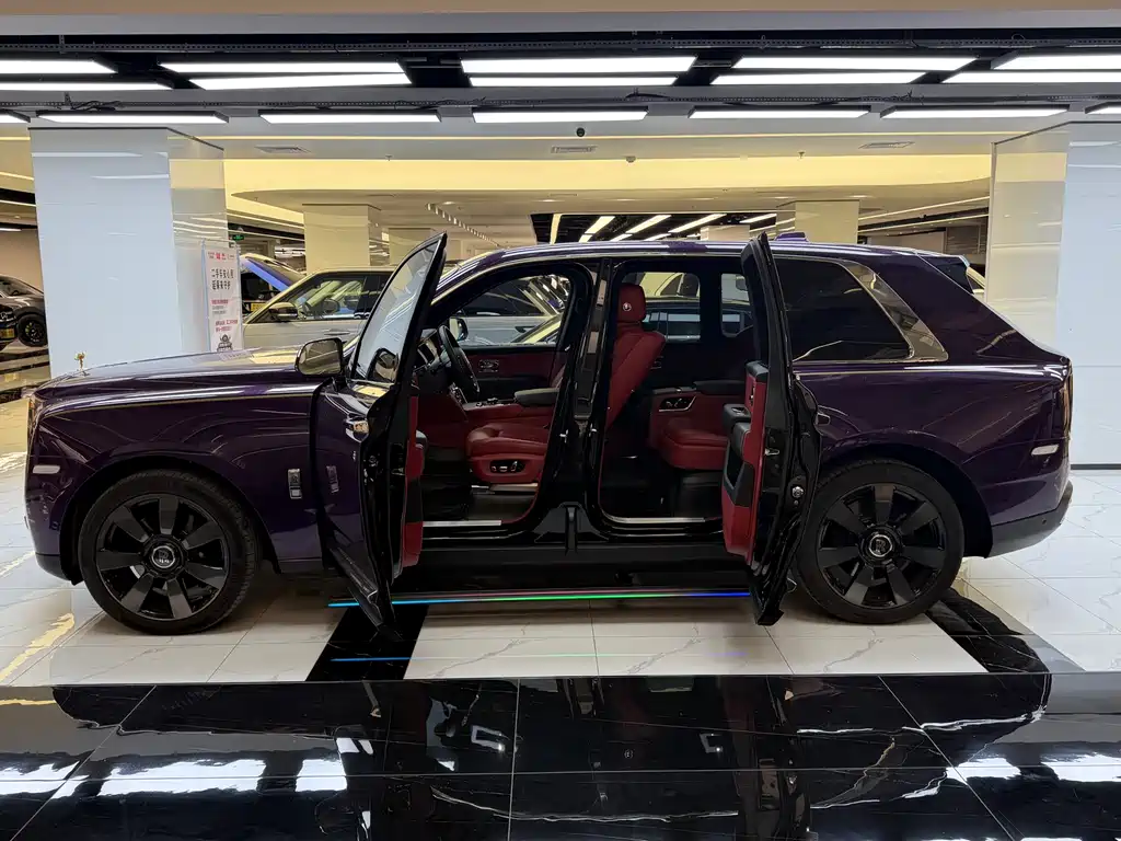 2018 Cullinan four-seater version купить на сайте DeffCars