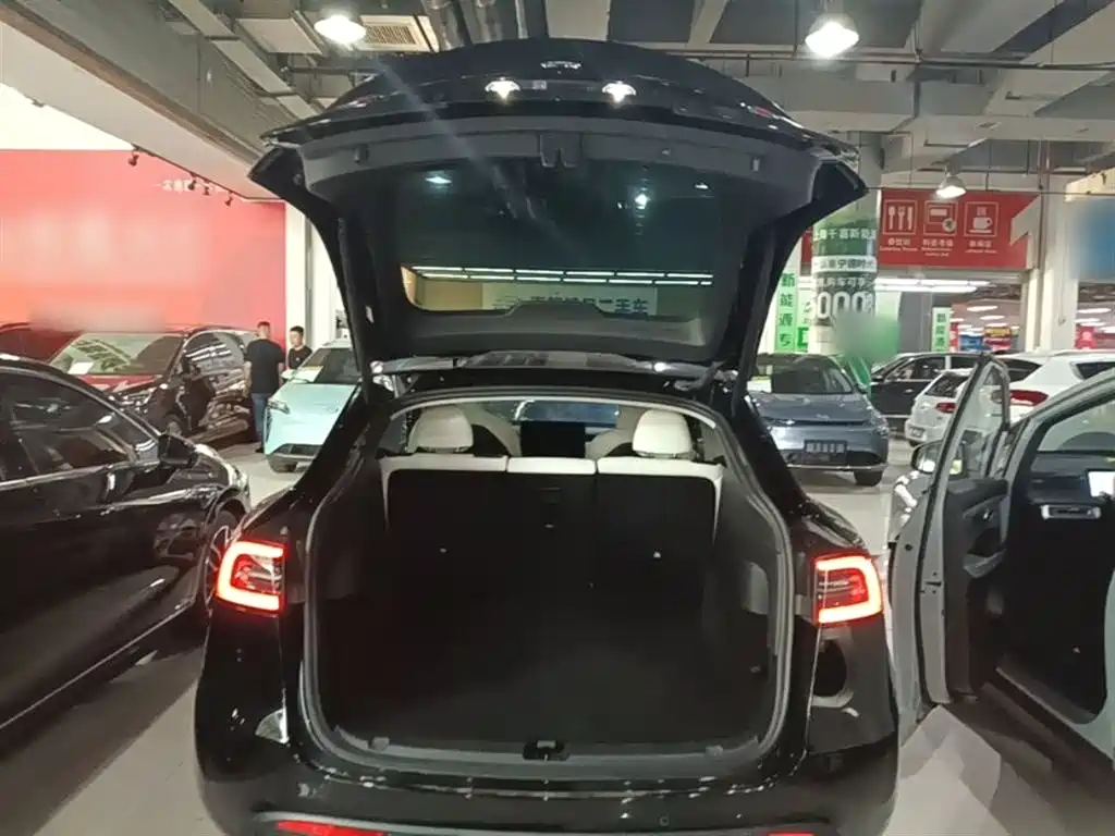 Model Y 2022 facelift rear-wheel drive version купить на сайте DeffCars