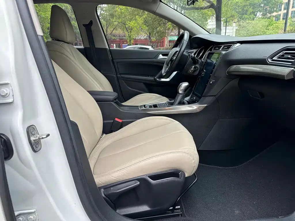 Peugeot 408 2016 1.6T automatic luxury version купить на сайте DeffCars