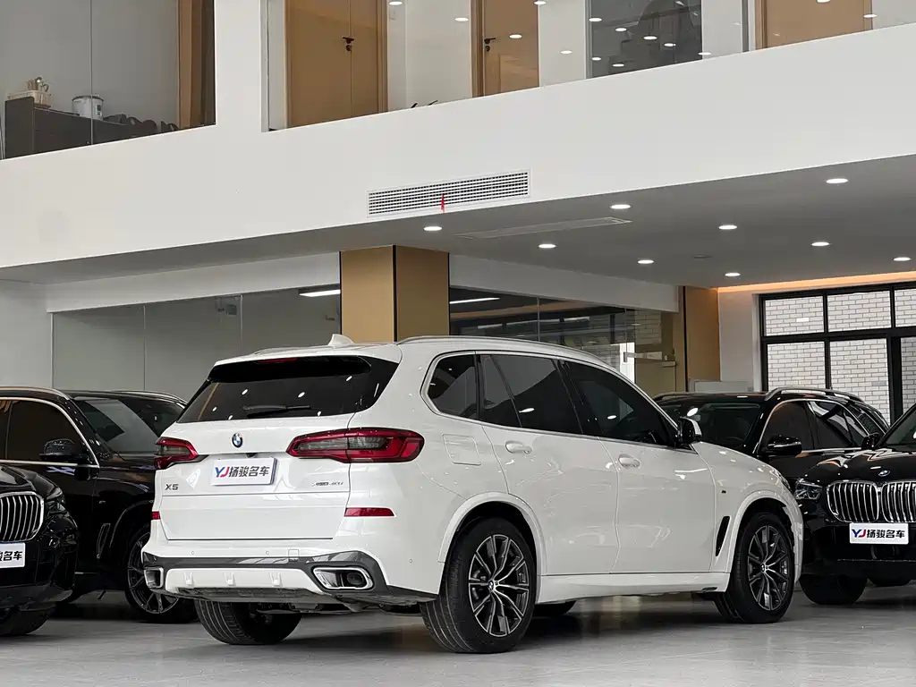 BMW X5 imported 2019 xDrive40i M sports package купить на сайте DeffCars