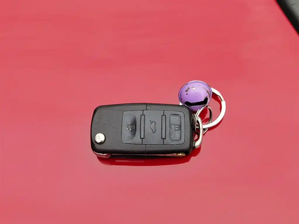 Fengyun 2 2013 hatchback 1.5L manual sharp version купить на сайте DeffCars