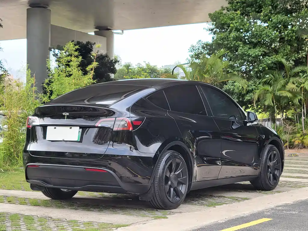 Model Y 2022 facelift rear-wheel drive version купить на сайте DeffCars