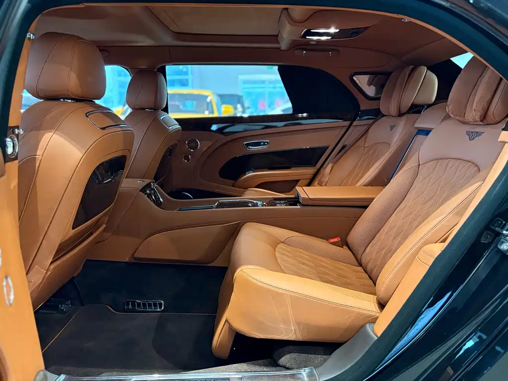 Mulsanne 2017 6.8T long wheelbase version купить на сайте DeffCars