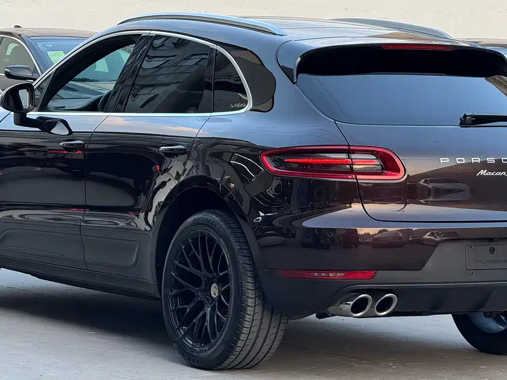 Macan 2017 Macan 2.0T купить на сайте DeffCars