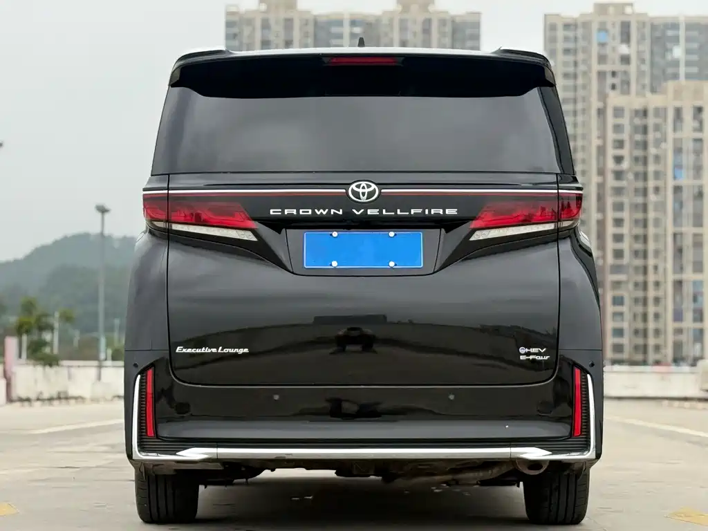 Wilfa 2024 Crown Dual Engine 2.5L Supreme Executive Edition купить на сайте DeffCars
