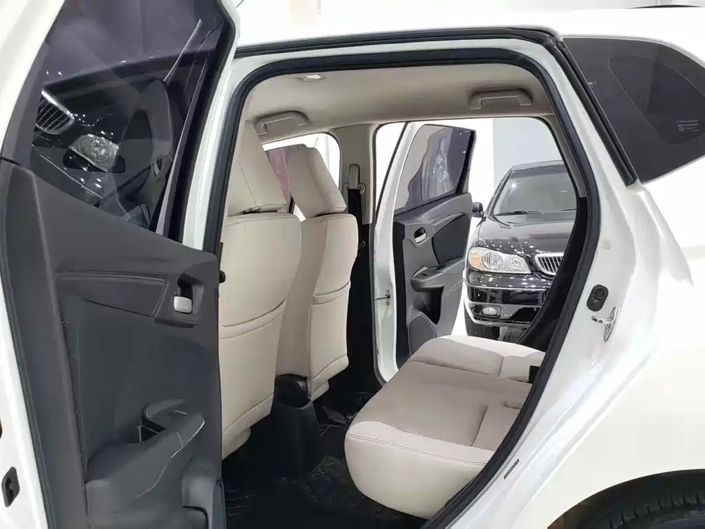 Fit 2014 1.5L LX CVT comfort model купить на сайте DeffCars