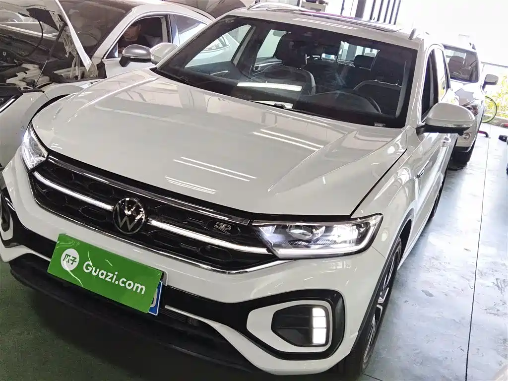 T-ROC 2025 facelift 300TSI DSG two-wheel drive Chenguang version купить на сайте DeffCars