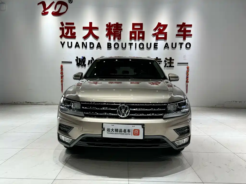 Tiguan L 2018 facelift 330TSI automatic two-wheel drive luxury version купить на сайте DeffCars