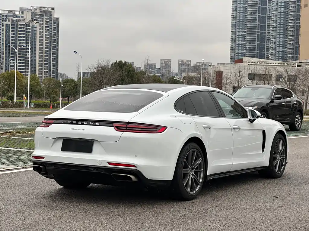 Panamera 2017 Panamera 3.0T купить на сайте DeffCars
