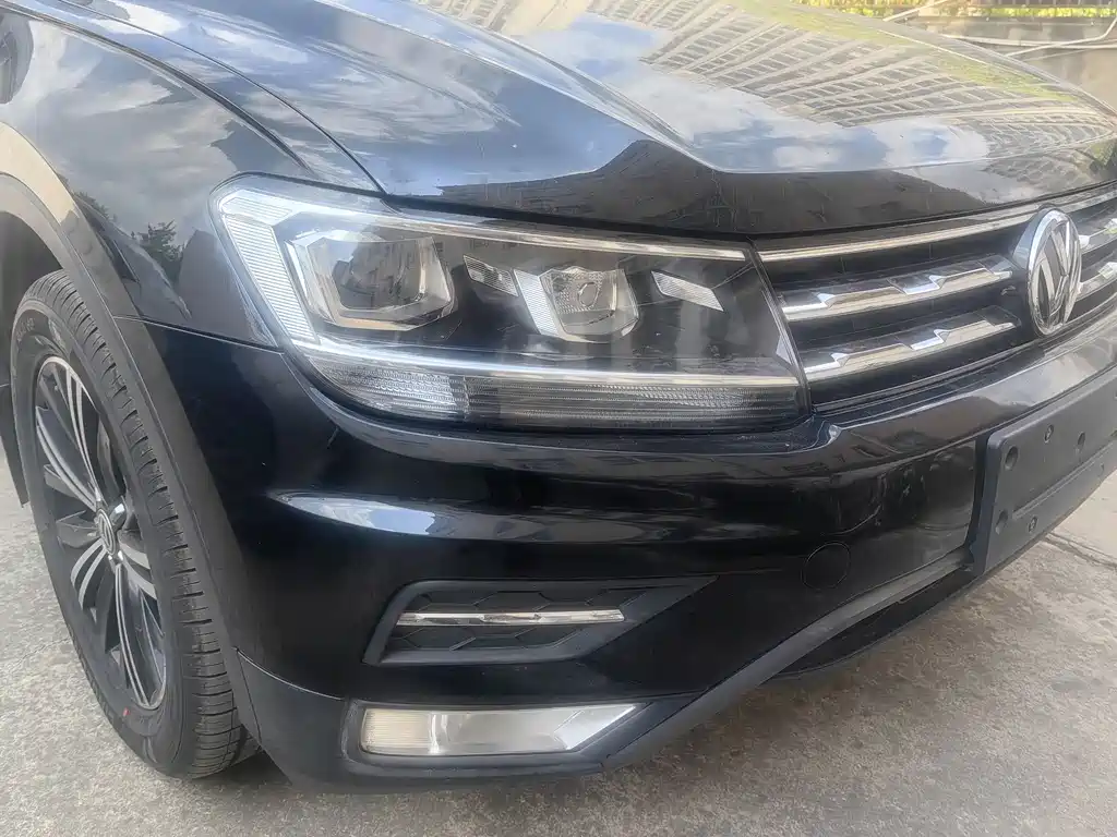 Tiguan L 2019 330TSI automatic two-wheel drive panoramic comfort version National VI купить на сайте DeffCars