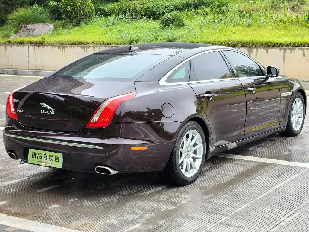 Jaguar XJ 2013 XJL 3.0 SC four-wheel drive flagship business version купить на сайте DeffCars