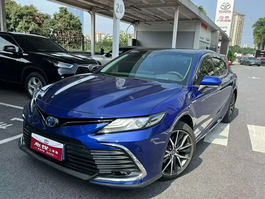 Camry 2021 Shuangqing 2.5HG Deluxe Edition купить на сайте DeffCars