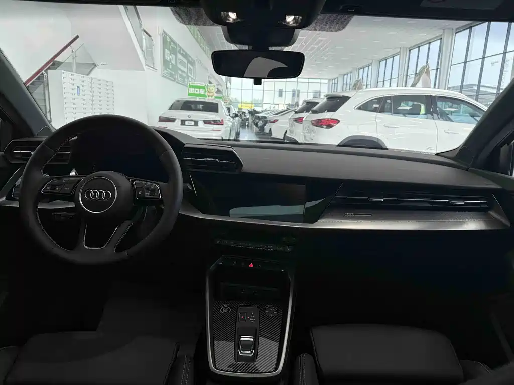 Audi A3 2022 A3L Limousine 35 TFSI Fashionable and Sporty купить на сайте DeffCars