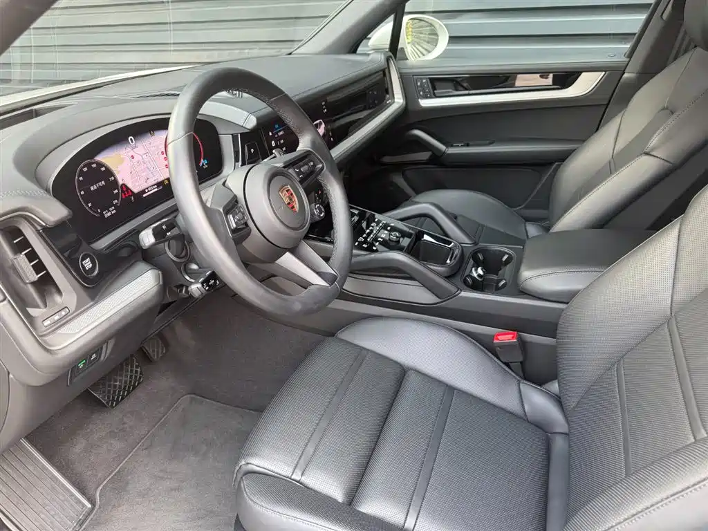 Cayenne 2025 Cayenne 3.0T Dream Edition купить на сайте DeffCars