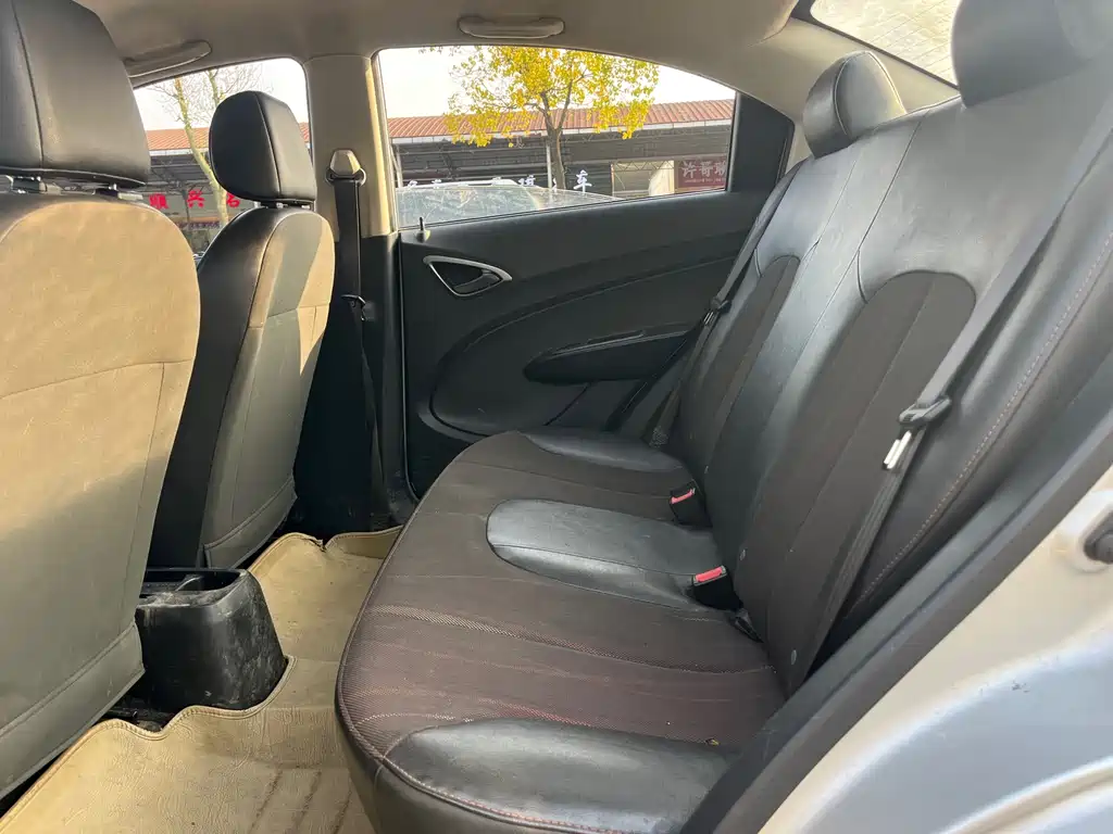 Sail 2013 Sedan 1.2L Manual Fashionable Happy Edition купить на сайте DeffCars