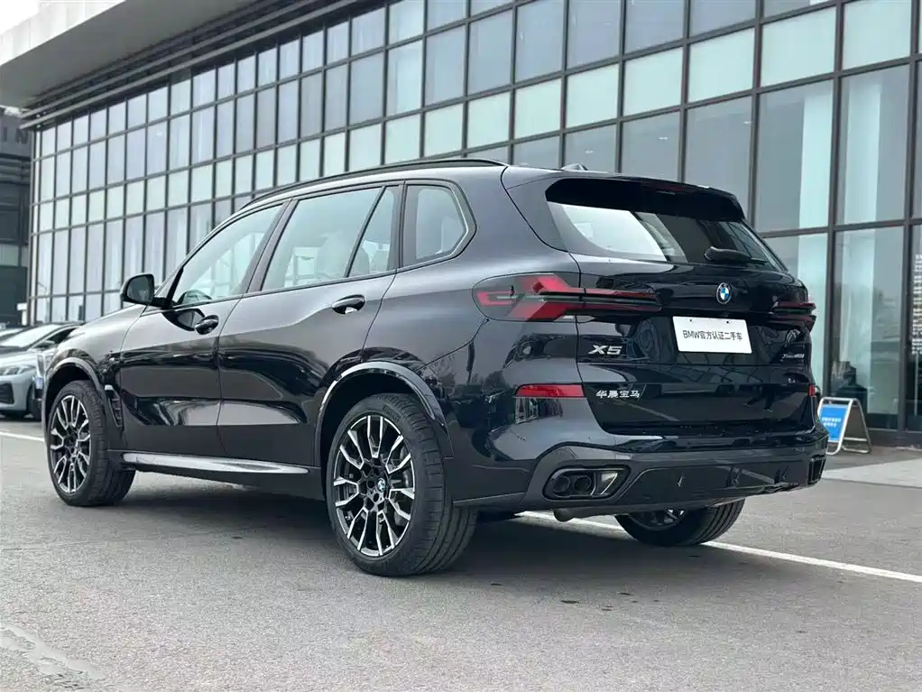 BMW X5 2025 xDrive 40Li M Sports Night Package купить на сайте DeffCars