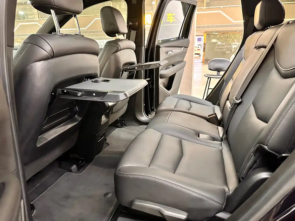 Cadillac XT6 2020 28T seven-seat four-wheel drive stylish model купить на сайте DeffCars
