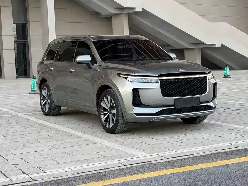 Ideal ONE 2021 extended range 6-seater version купить на сайте DeffCars