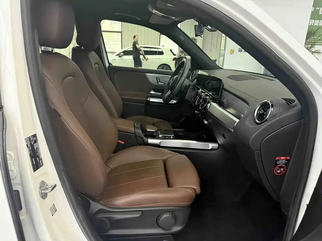 Mercedes-Benz GLB 2021 GLB 180 Fashion Model купить на сайте DeffCars