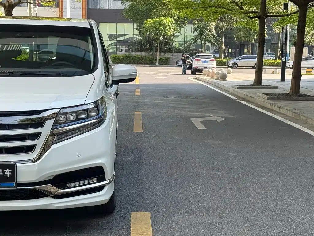 Alison 2019 2.0L Hybrid Deluxe Edition купить на сайте DeffCars