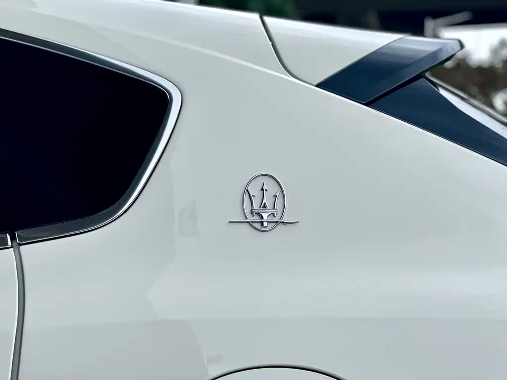 Levante 2021 3.0T Standard Edition купить на сайте DeffCars