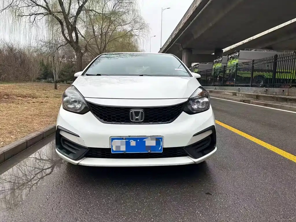 Fit 2023 1.5L CVT Trendy Edition купить на сайте DeffCars