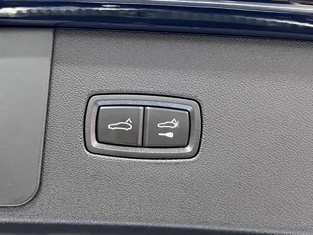 Cayenne 2023 Cayenne 3.0T Platinum Edition купить на сайте DeffCars