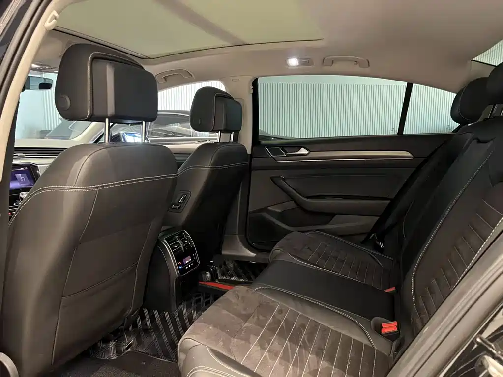 Magotan 2020 330TSI DSG luxury model купить на сайте DeffCars