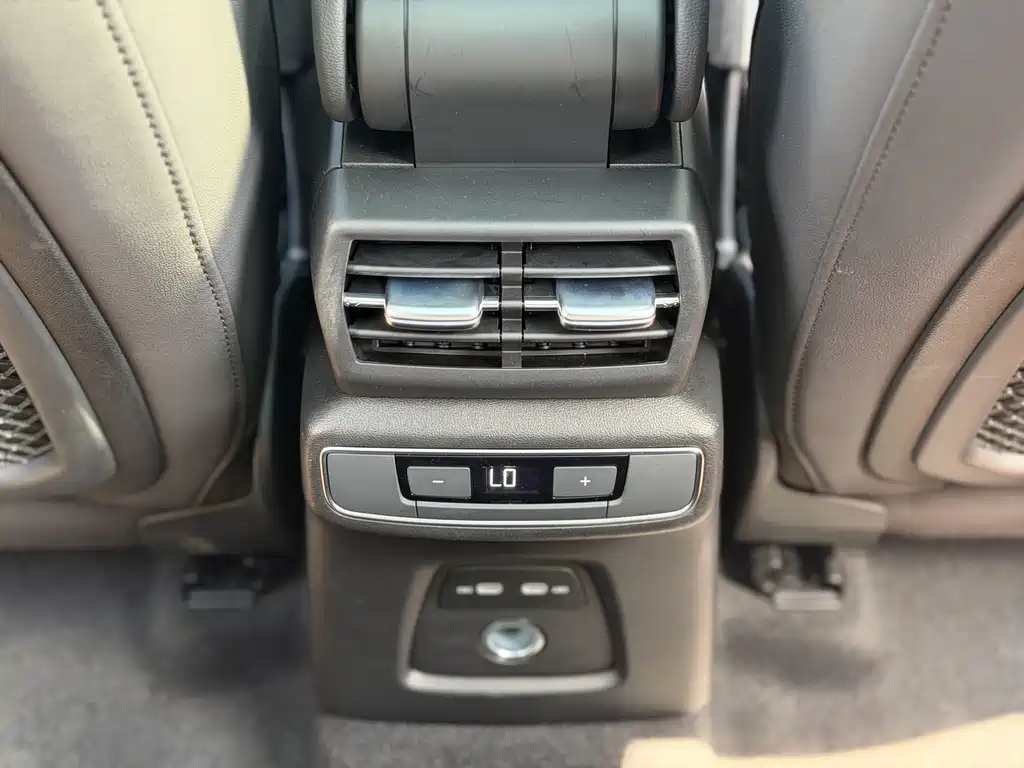 Audi Q4 e-tron 2023 40 e-tron Enactus Edition купить на сайте DeffCars