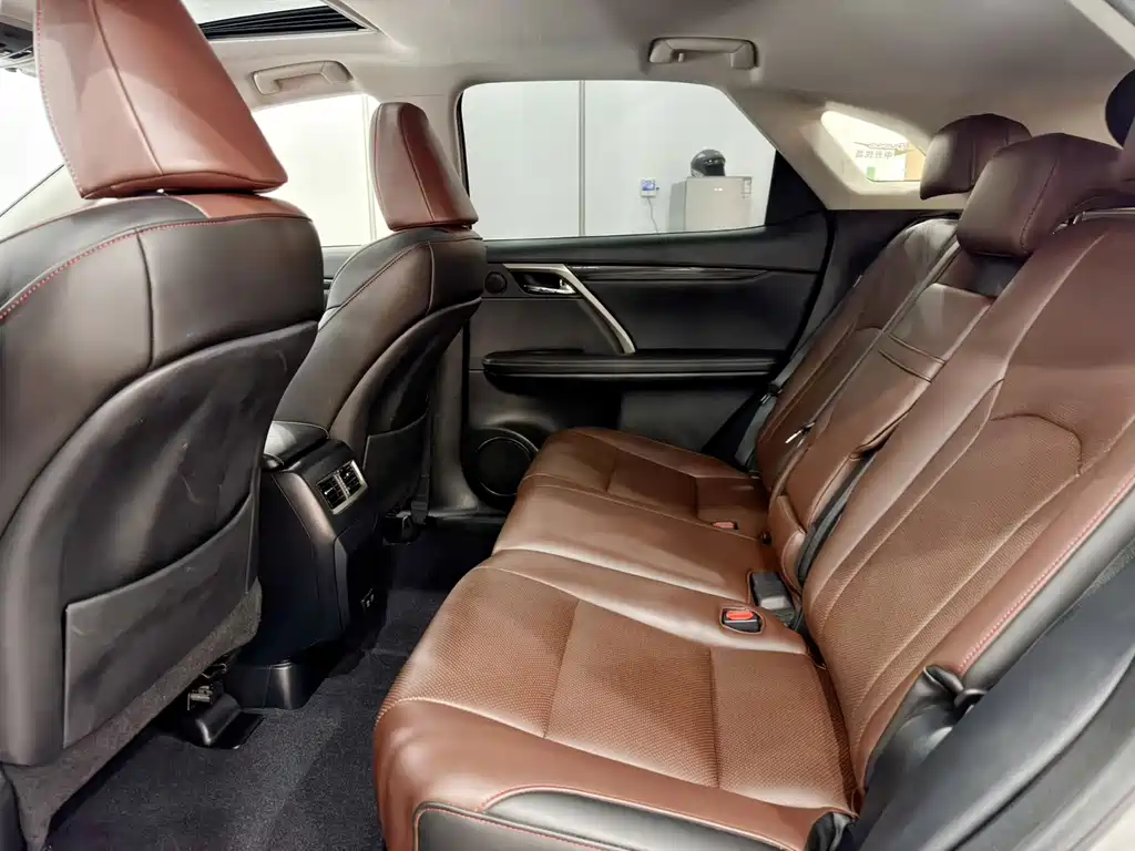 Lexus RX 2020 facelift 300 two-wheel drive elite version купить на сайте DeffCars