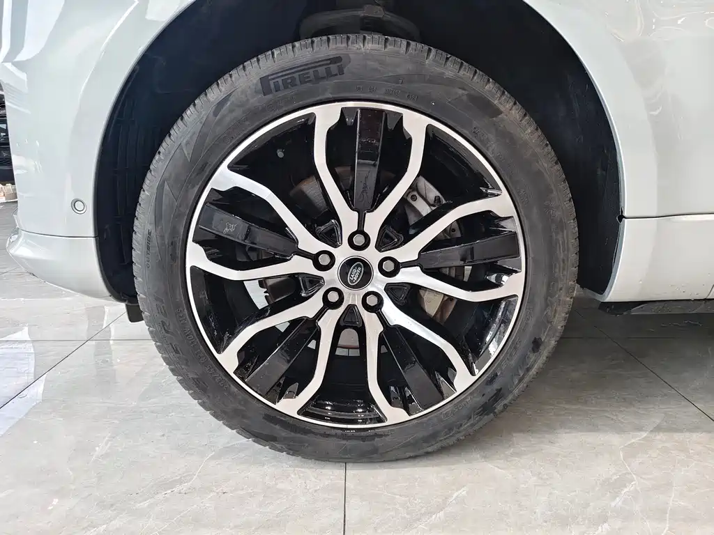 Range Rover Sport 2022 3.0 L6 Black Edition купить на сайте DeffCars