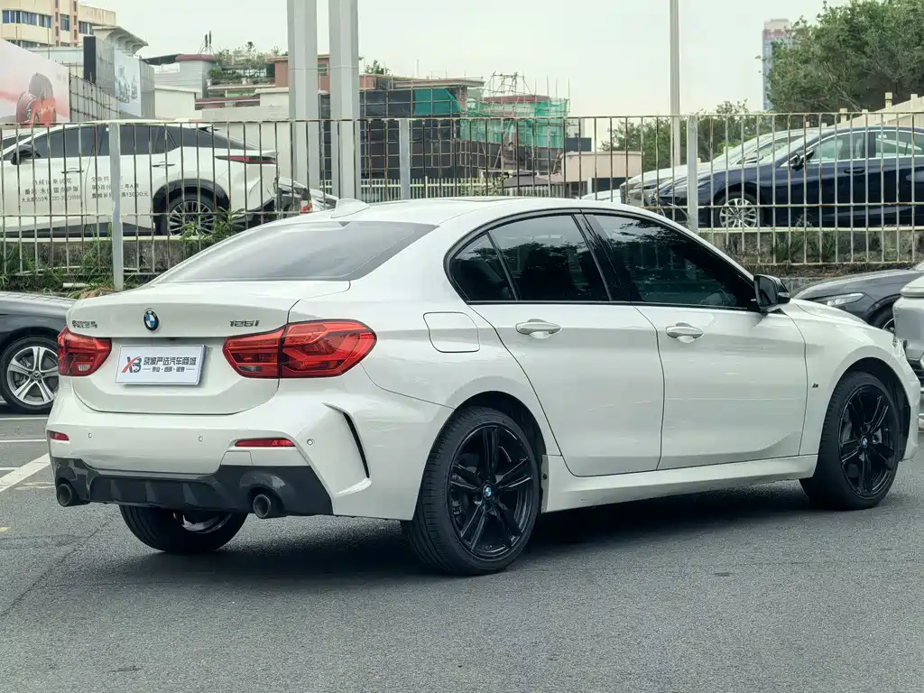 BMW 1 Series 2021 facelift 125i M Sports Night Edition купить на сайте DeffCars