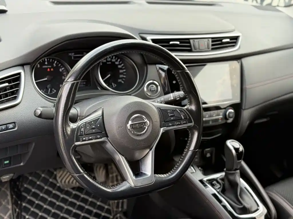 Qashqai 2019 2.0L CVT Deluxe Edition купить на сайте DeffCars