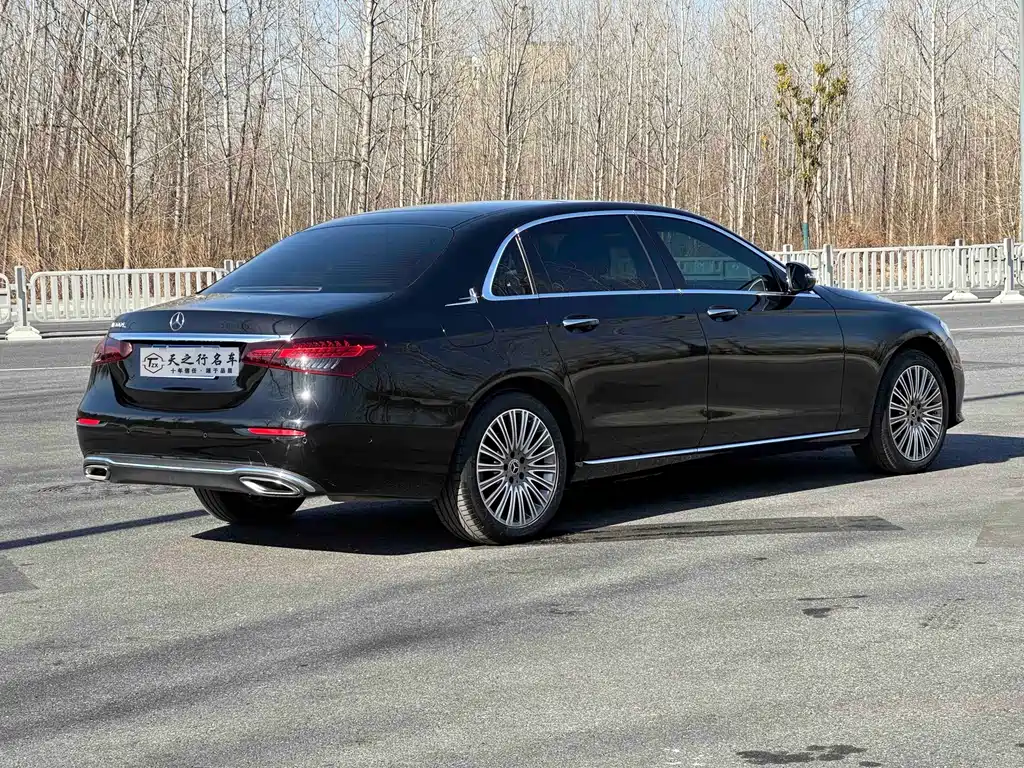 Mercedes-Benz E-Class 2022 E 300 L Luxury Model купить на сайте DeffCars
