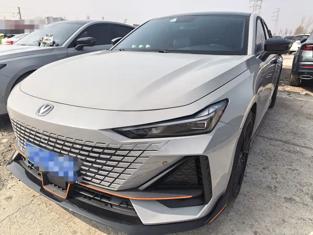 Changan UNI-V 2023 1.5T sports version купить на сайте DeffCars