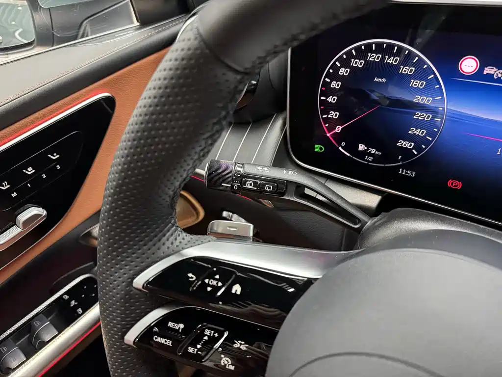 Mercedes-Benz GLC 2025 GLC 300 L 4MATIC luxury model 5 seats купить на сайте DeffCars