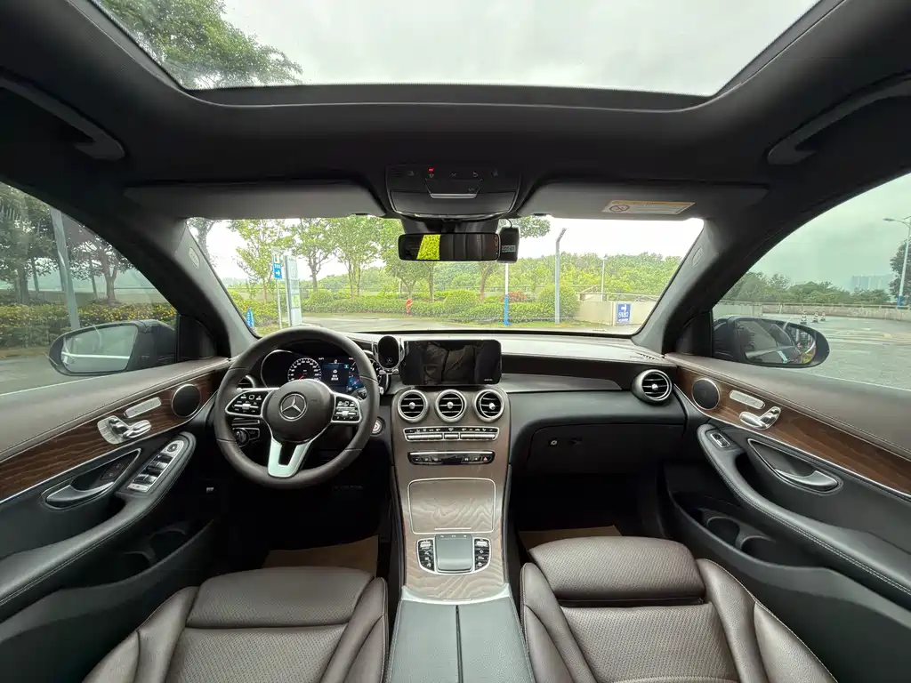 Mercedes-Benz GLC 2020 facelift GLC 300 L 4MATIC dynamic купить на сайте DeffCars